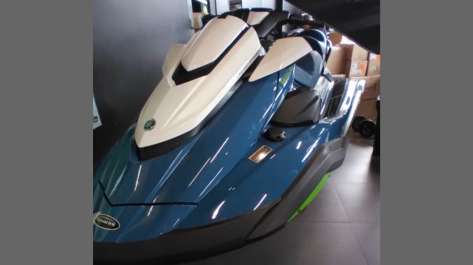 02 Yamaha FX