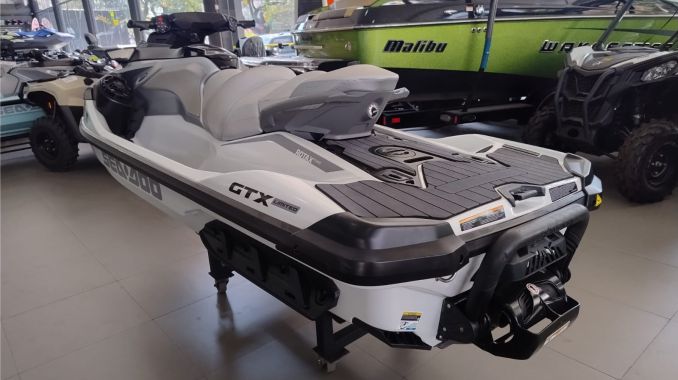 02 GTX 300 Limited