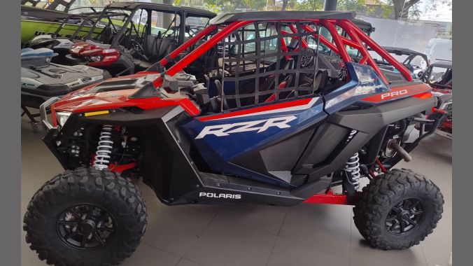 05 Polaris RZR Pro XP Ultimate