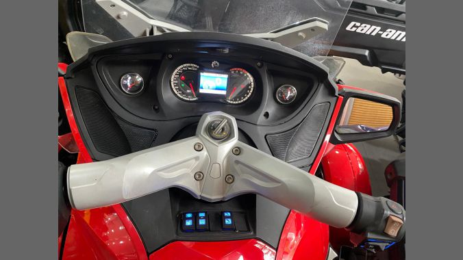 04 Spyder RT