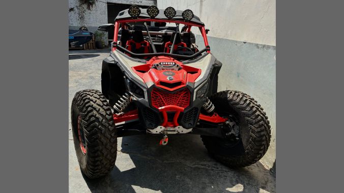 06 Maverick X3 XRC