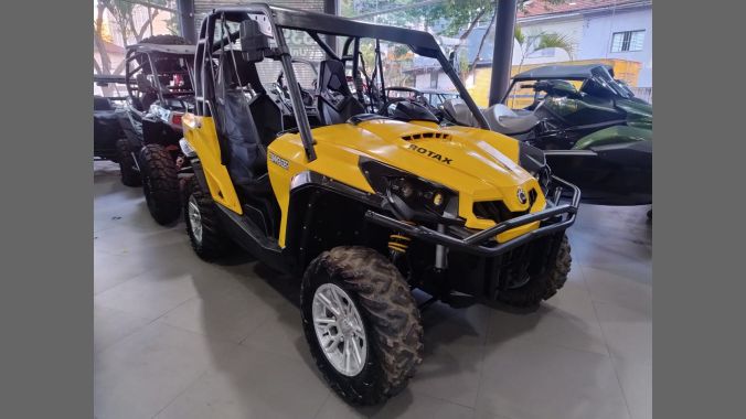 05 Commander XT