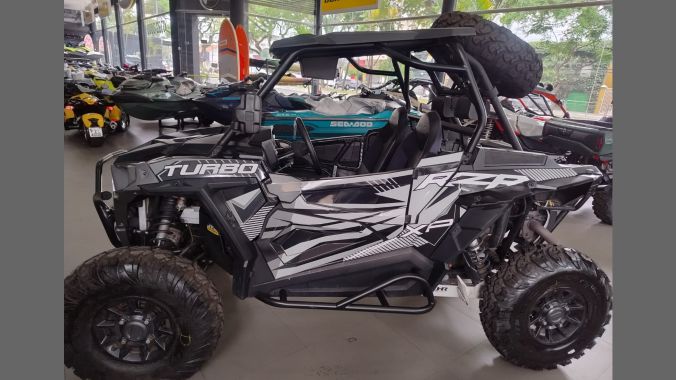 05 RZR XP 1000 cc