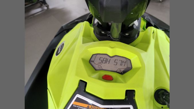 05 Spark Trixx 3Up