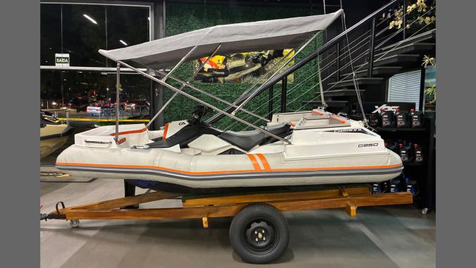 05 Bote Jet Casarini