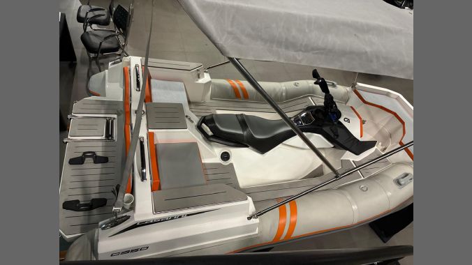 07 Bote Jet Casarini