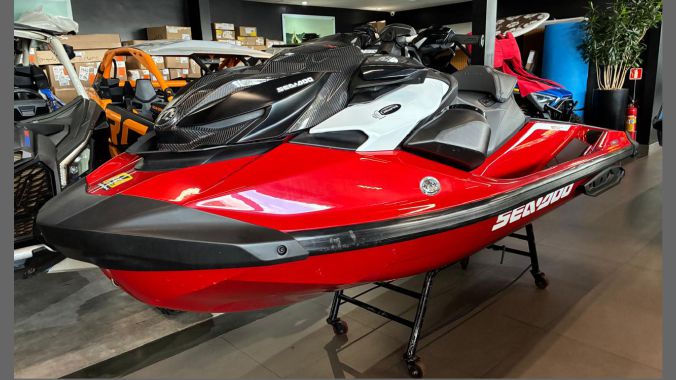 02 Sea Doo RXT X 325 RS