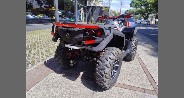 03 Outlander XMR 1.000R