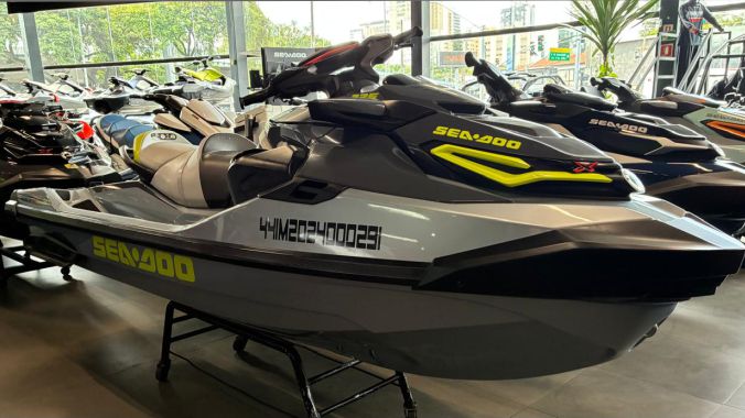 06 Sea Doo RXT X 325 RS