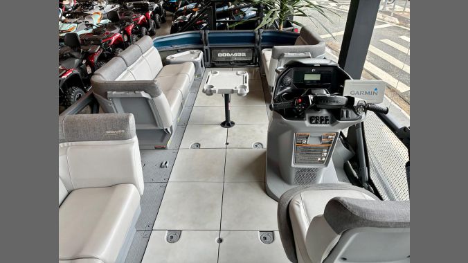 04 Sea Doo Switch 230