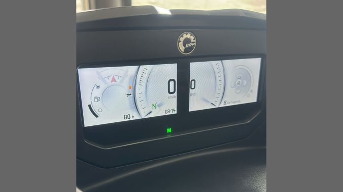 03 RXT X 325 RS 2025