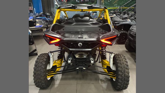 03 Can Am Maverick R Xrs 2024