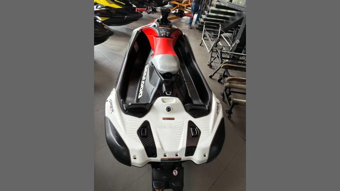 03 Sea Doo Spark Trixx 1 UP 2024