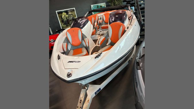 05 Jet boat Colunna 2018