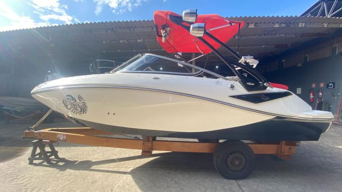 07 Jet Boat Sea Doo Wake 215 2012