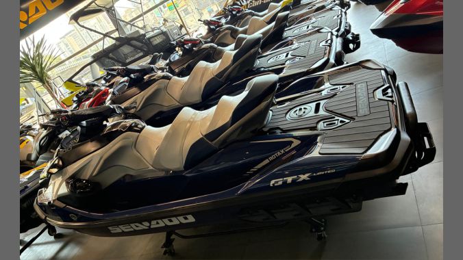 04 Sea Doo GTX 300 Limited 2023