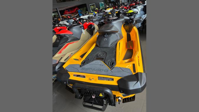 03 Sea Doo RXP X 300 RS 2022